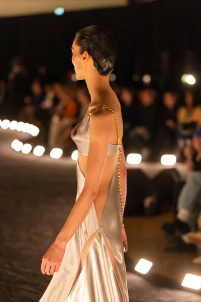 Look 35